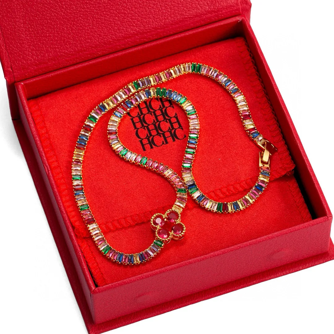 CHHC 2026 المرأة الدوبامين مجوهرات ملونة الزركون عقد بحلية متدلية على شكل فراشة المختنق قلادة هدية لها 2025 موضة جديدة الاتجاه