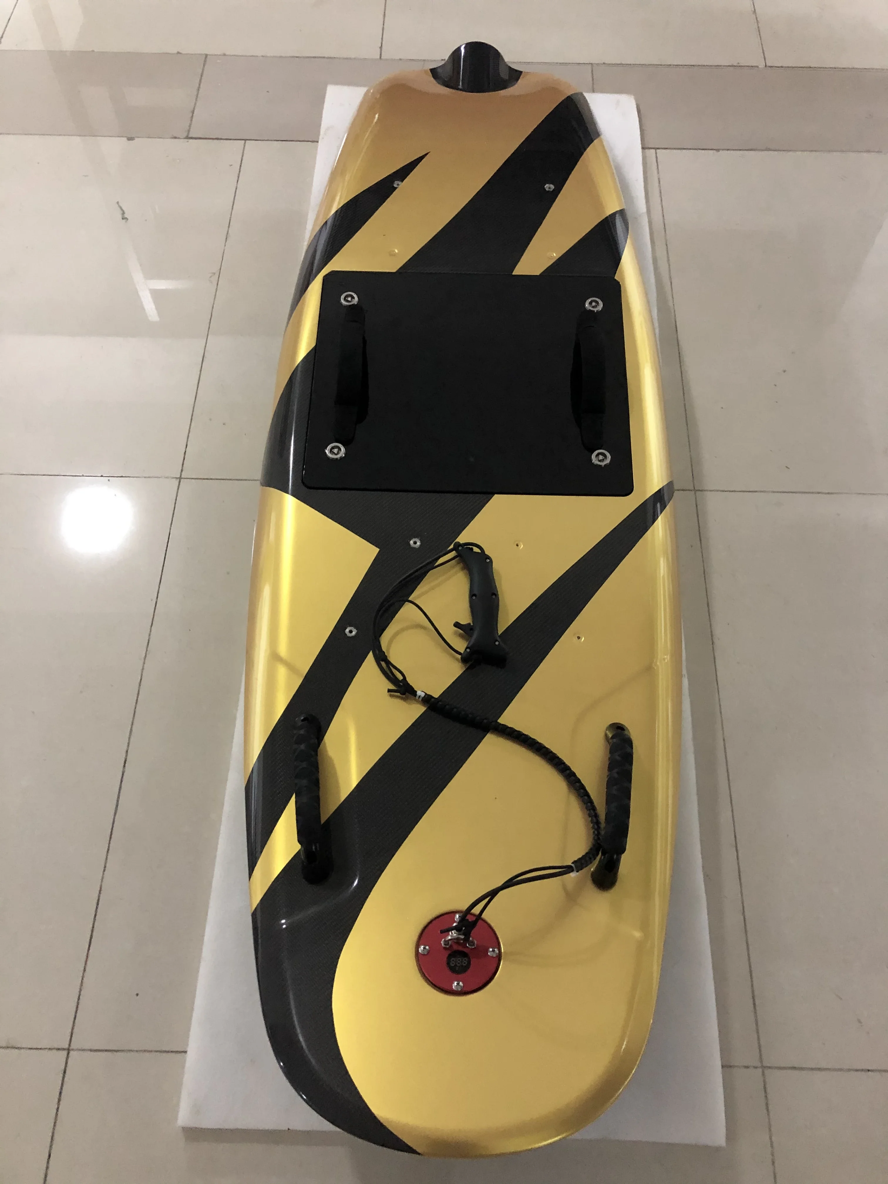 Op voorraad Zeilboot Jetsurf Gasaangedreven Surf Paddle Board Fiber Surfplank