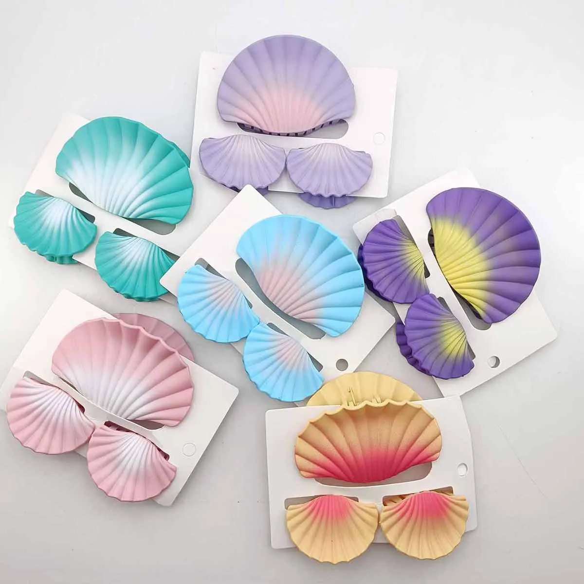 

3 PCS/Set Hair Claws Gradient Color Shell-shaped Hair Clips Holiday Party Headwear Hair Claws for Hair Styling Decorations