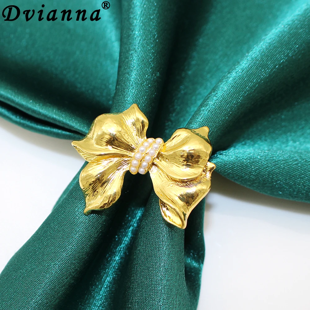 6Pcs Elegant Bowknot Napkin Rings Pearl Bow Tie Napkin Buckle for Wedding Bride Shower Princess's Birthday Party Table Decor