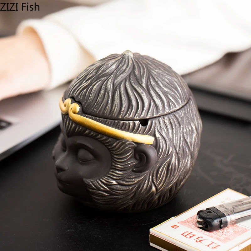 Sun Wukong Ceramic Ashtray Office Desk Decoration Smoking Accessories for Weed Creative Monkey King Portable Windproof Ashtray