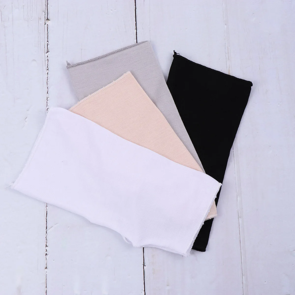 4 أزواج من قفازات رياضية خارجية مقاومة للشمس بدون أصابع من القطن الرقيق قابلة للتنفس ومضادة للأشعة فوق البنفسجية ومقاومة للانزلاق ومقاومة للشمس باللون الأسود #3