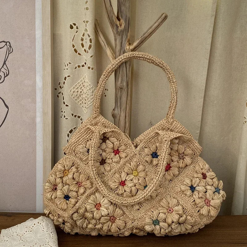 Hochwertige Handgefertigte Raffia-Schultertasche Exquisite Gewebte Stroh-Tragetasche Offene Bunte Blumen-Diamantmuster Einkaufstasche – Detail 7