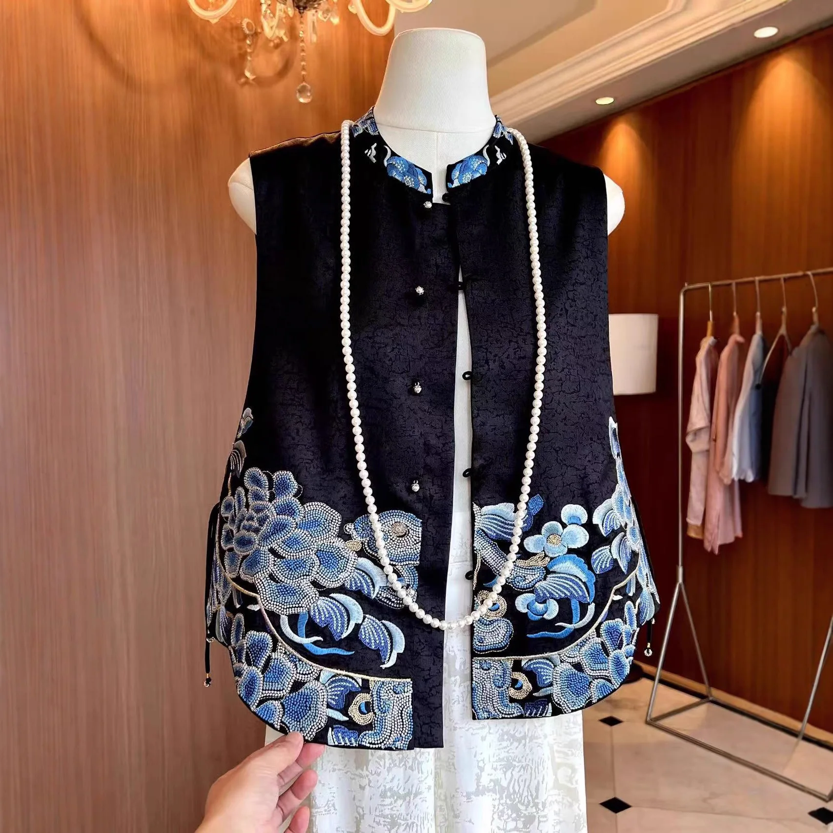 

Новая пряжа с вышивкой в стиле ретро, легкий национальный стиль, воротник-стойка, свободный топ в стиле дзен, осень-весна и жилет