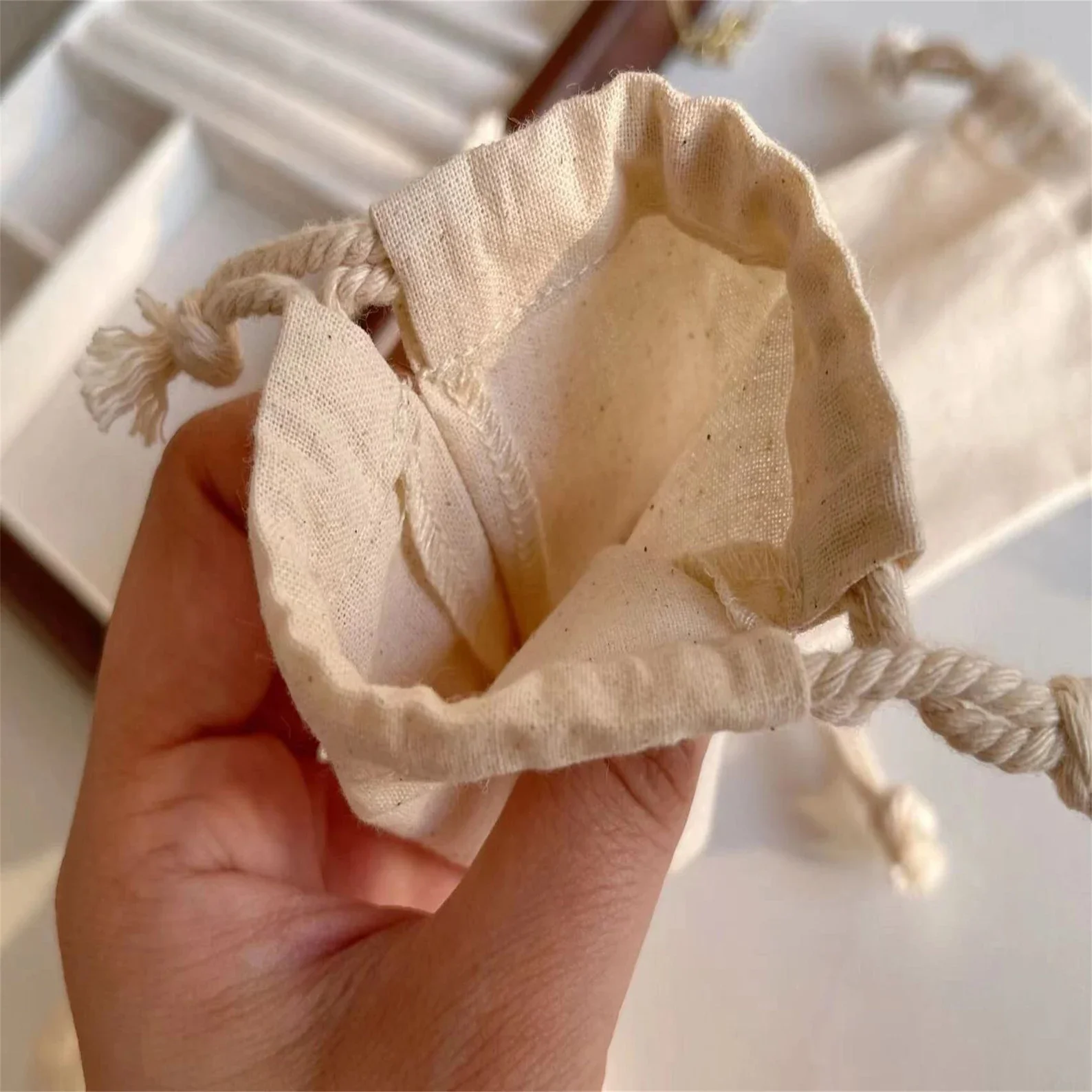 

20 шт. сумки на шнурке из хлопка и льна с логотипом: мешочек для ювелирных изделий