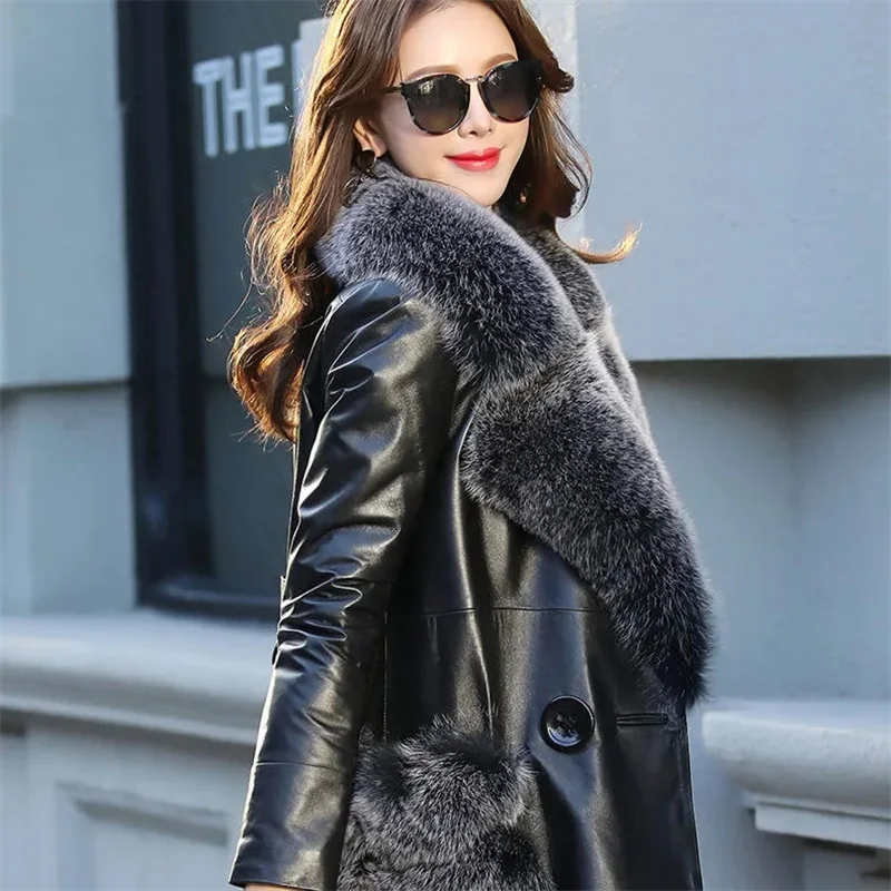 เสื้อแจ็คเก็ตหนังเทียมทรงยาวปานกลางสำหรับผู้หญิง สไตล์เกาหลี แฟชั่นฤดูหนาว ปี 2025 ไซส์ใหญ่พิเศษ 5XL เสื้อกันลมหนังเทียม