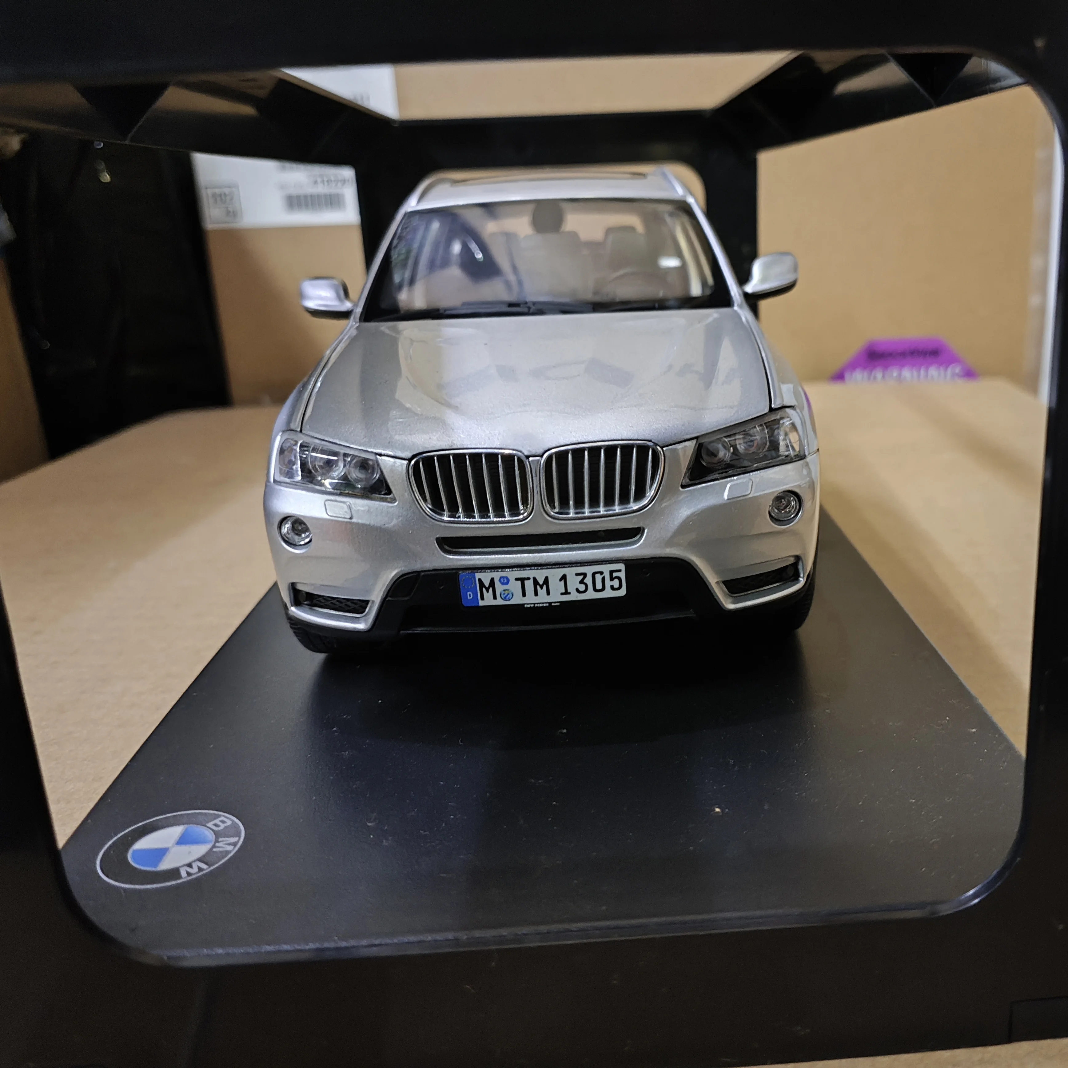 Die Casting 1:18 Scale 2011/12/13/14 BMW X3 4.2i Simulated Alloy