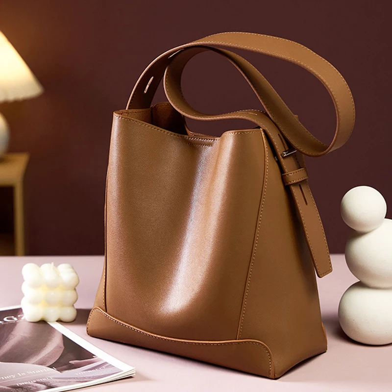 100% Genuine Leather Women Shoulder Bag Large Capacity Cowhide Bucket Bags Fashion Casual Female Crossobdy Bag 2391