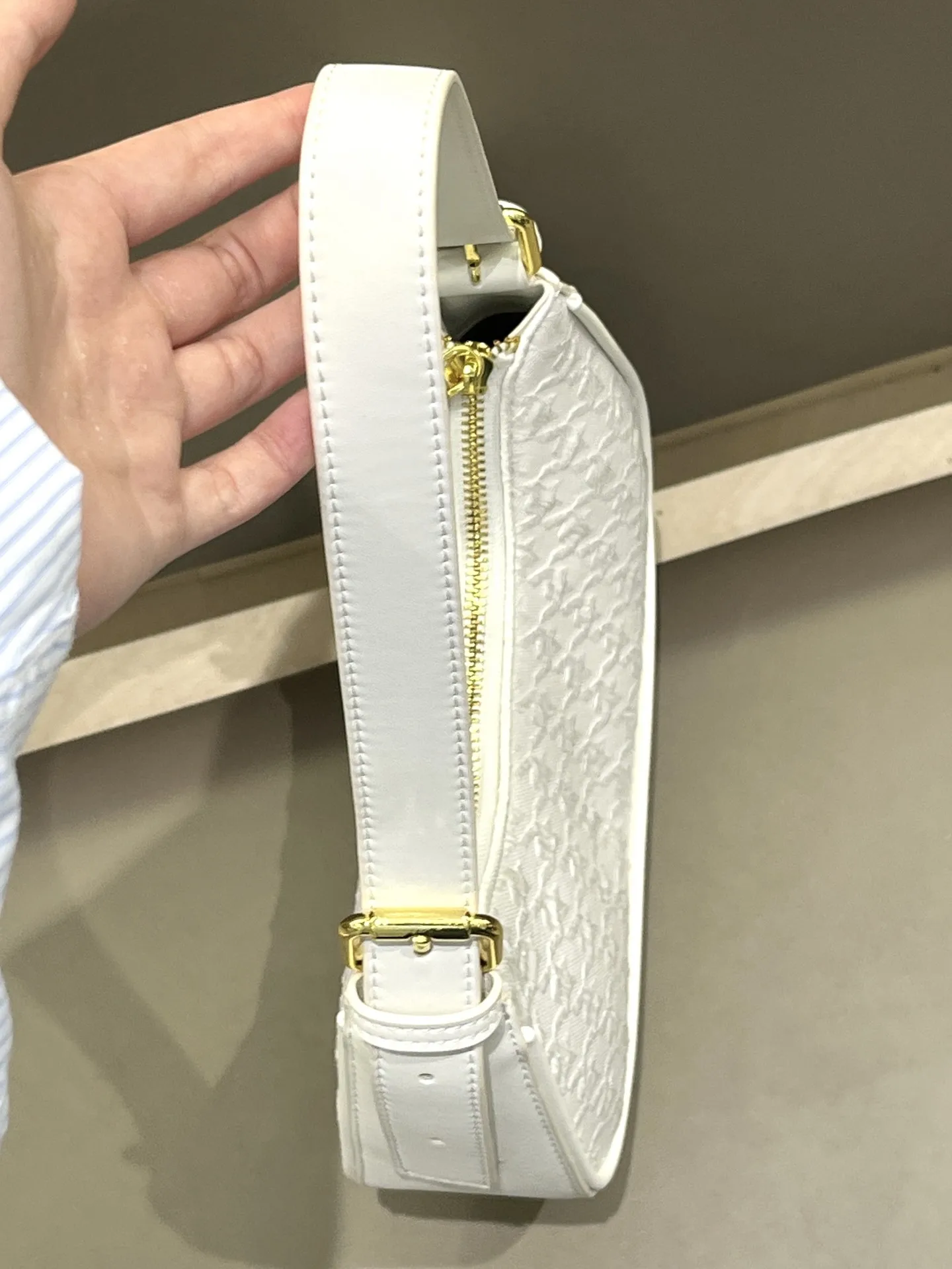 amiciyah-women's-fashionable-high-end-plaid-moon-tooth-bag-crossbody-handbag-single-shoulder-bag-handbag-leather-purse