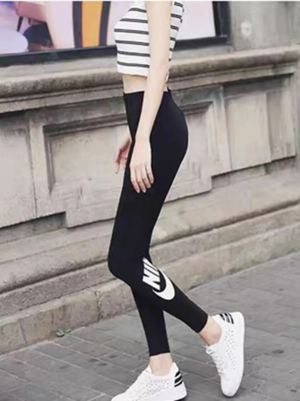 Original Nike Cotton Women's Pants New Yoga Fitness Pants Casual Tights Running Leggings Training Nine-point Pants 806928-010