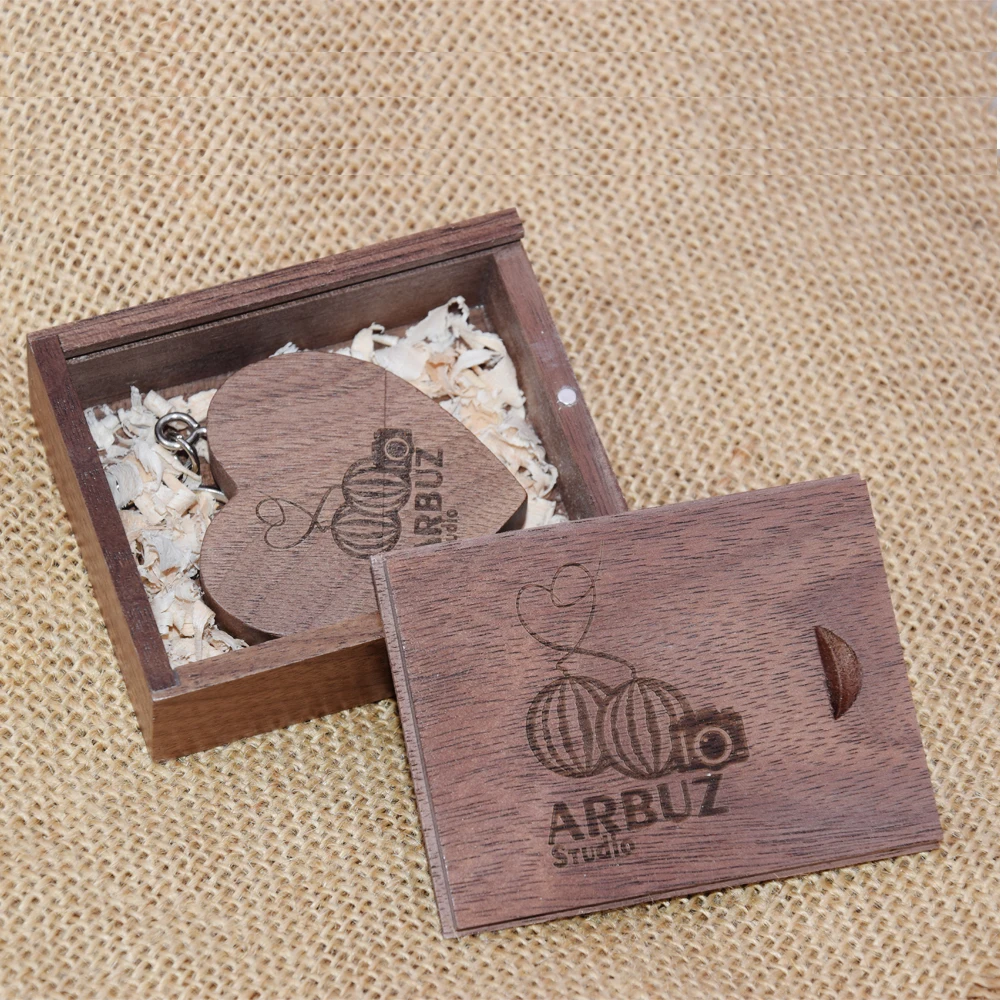 10/20/50 USB 3,0 con caja de madera modelo de corazón de amor unidad flash usb Memory Stick 64GB 16GB 32GB 4GB regalos de boda logotipo personalizado gratis