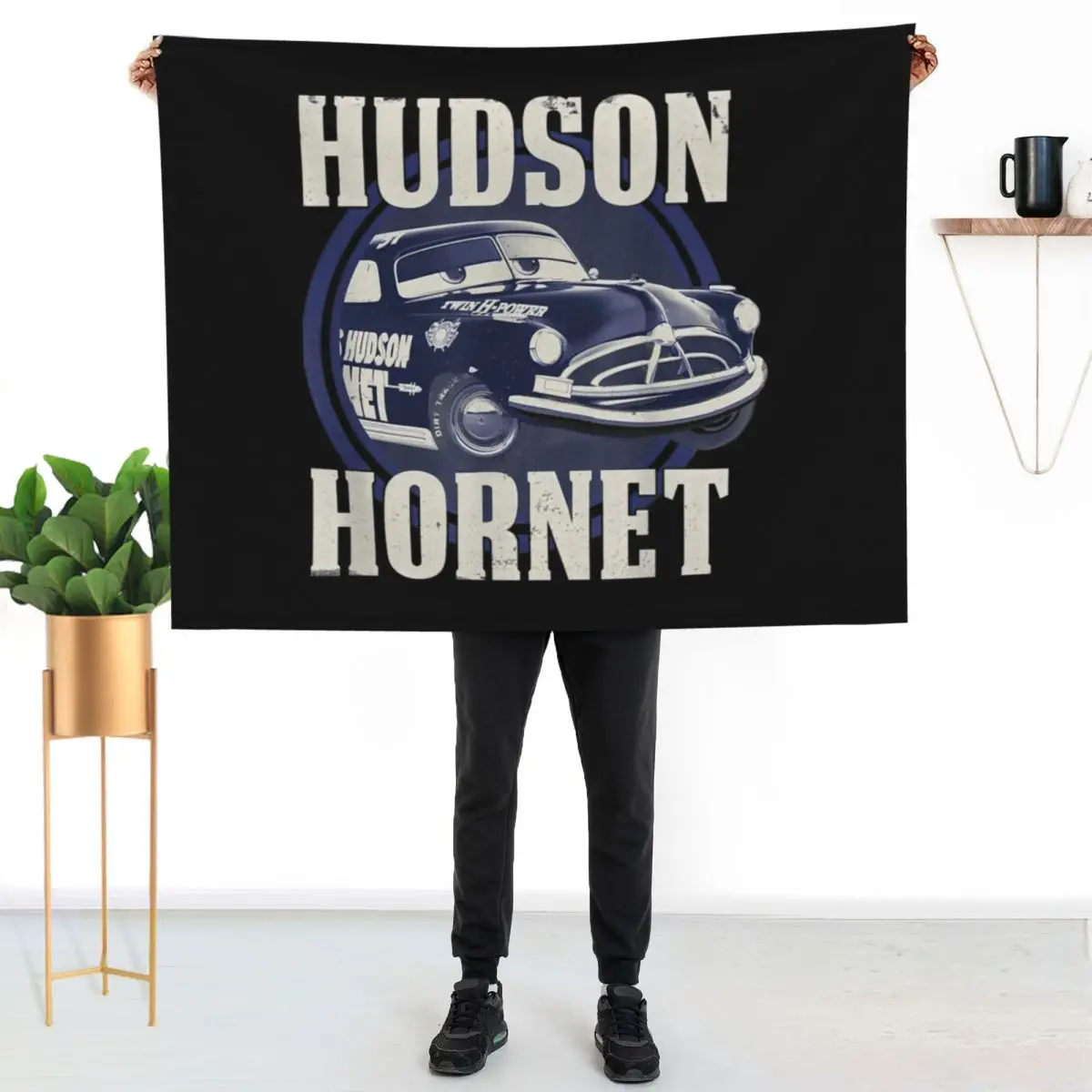 Hudson Hornet Badge Graphic Throw Blanket Furry Shaggy Thin Luxury Polar Decorative Throw Blankets