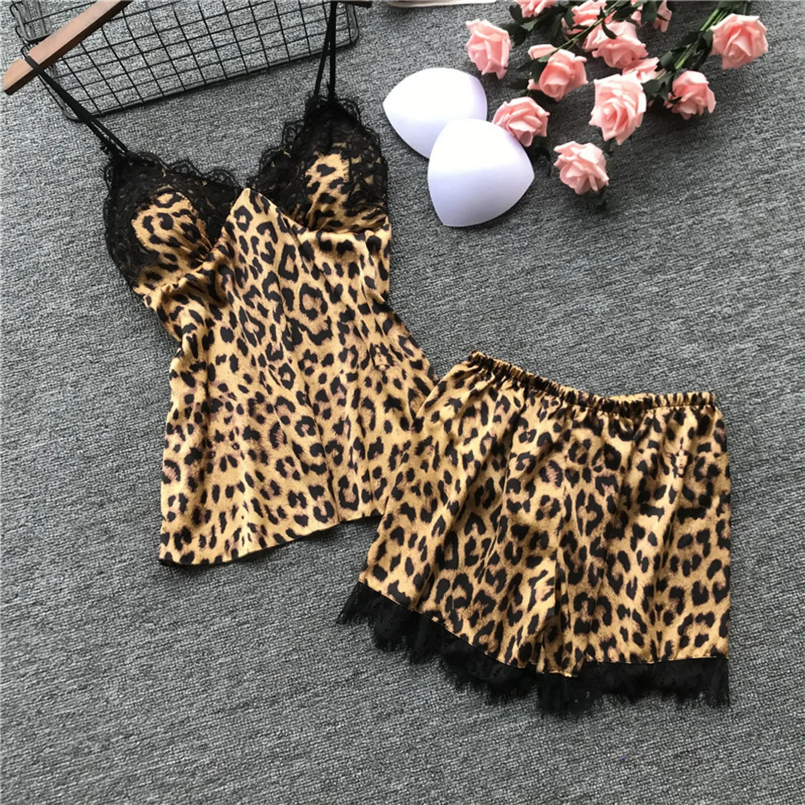 

Women Underwear Sleep Sets Fashionable Leopard Print Comfortable Versatile Erotic Intimates High Aesthetic Value Wireless Bralet