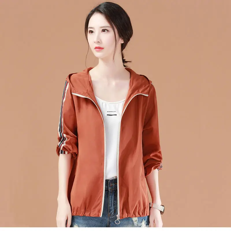 

2022 spring new casual jacket women's spring and autumn hooded baseball uniform Korean loose student jacket top women's tide