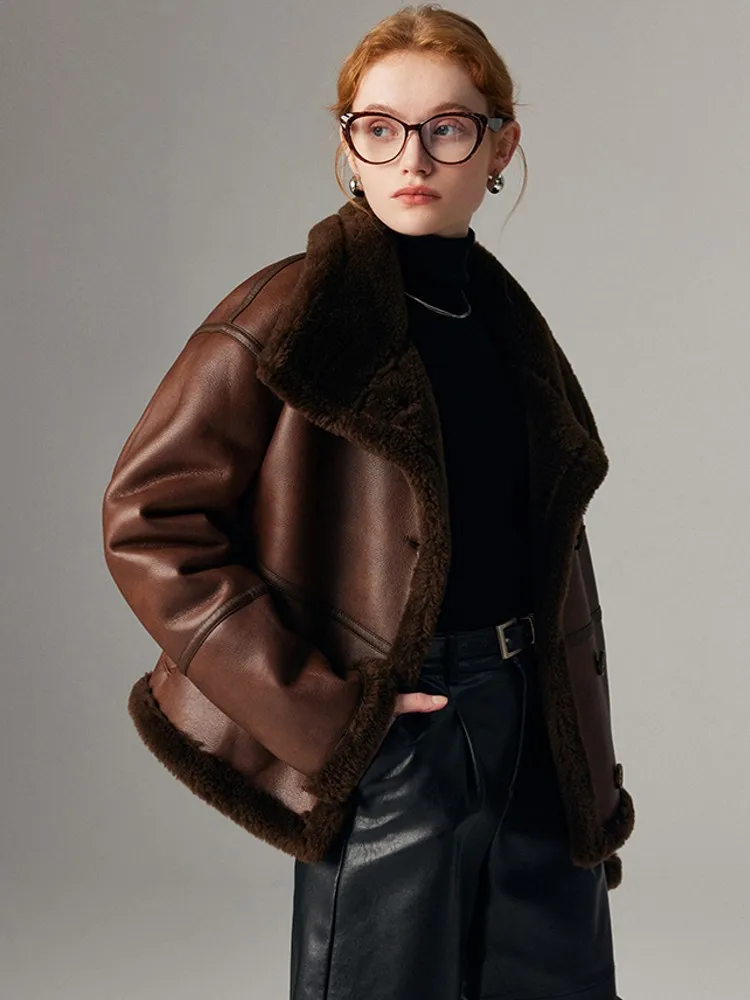 Fashion Women Winter Faux Leather Real Sheep Fur Jacket Thick Warm Wool Lining Coat New Short Style Loose Fit Lambswool Overcoat