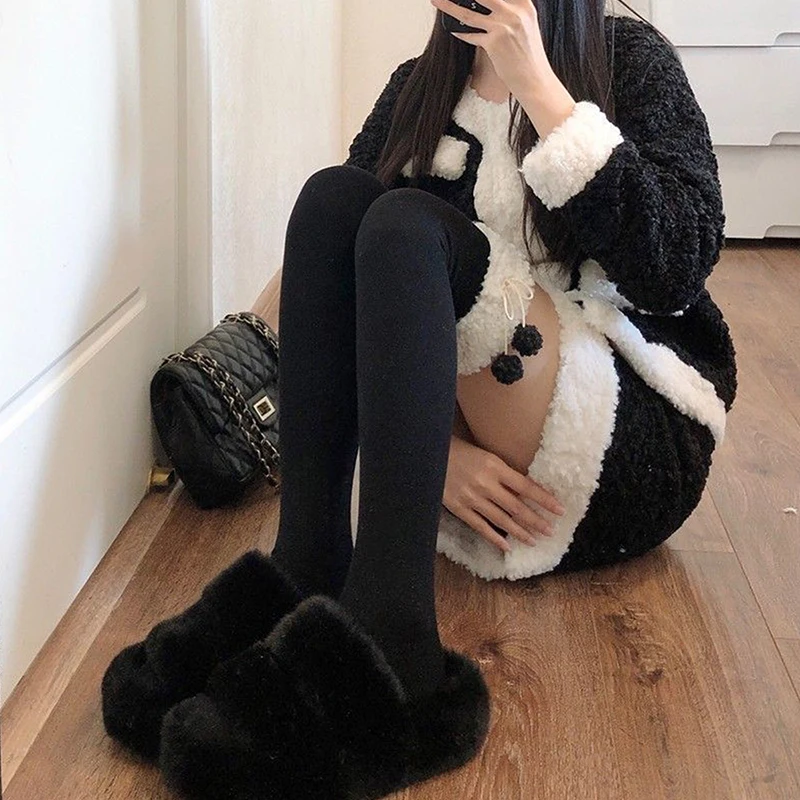 1Pair Lamb Wool Over Knee Socks Leg Winter Warm Long Stockings Cute Plush Ball Girl High Tube Socks Solid Color JK Stockings