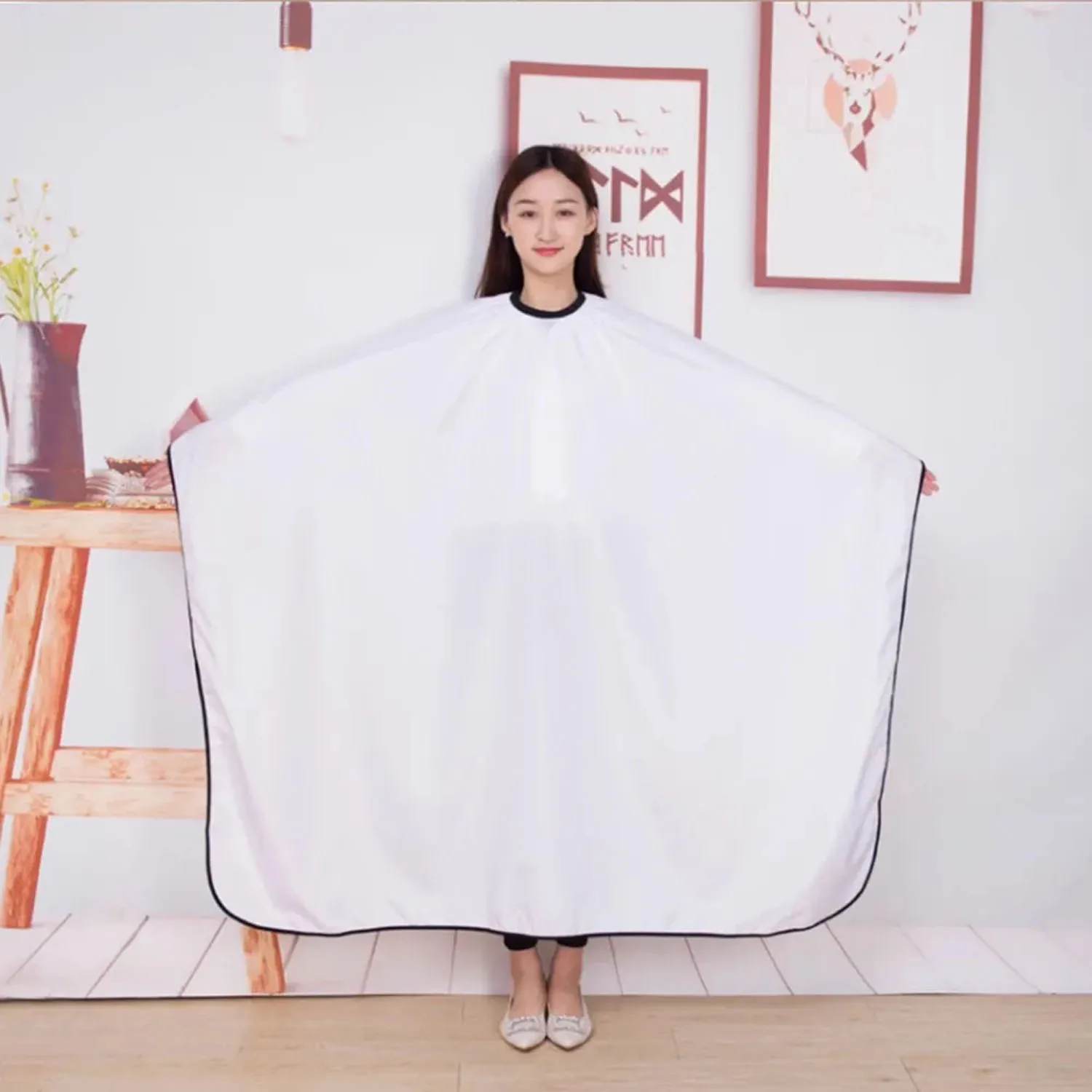

Hair Cutting Cape Pro Salon Hairdressing Hairdresser Cloth Gown Barber Black Waterproof Hairdresser Apron Haircut Capes