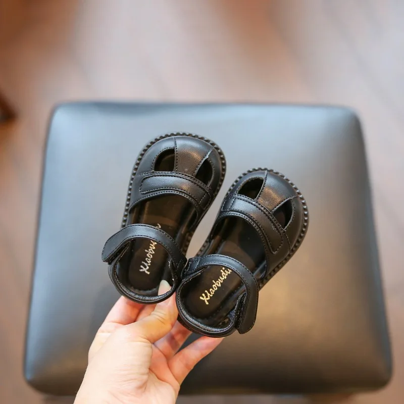 Baby-Sandalen Einfarbig Vielseitige Kinder-Strandschuhe Ausgehöhlte Weiche Sohle 2026 Sommer Neue Mädchen Prinzessinnen Freizeitschuhe Rutschfest – Detail 5