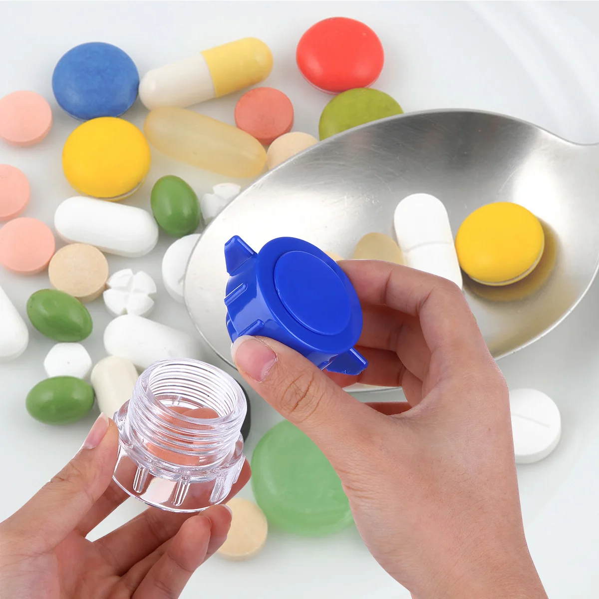 Medicine Portable Pill 7X5cm Practical Blue Pulverizer Crusher Child