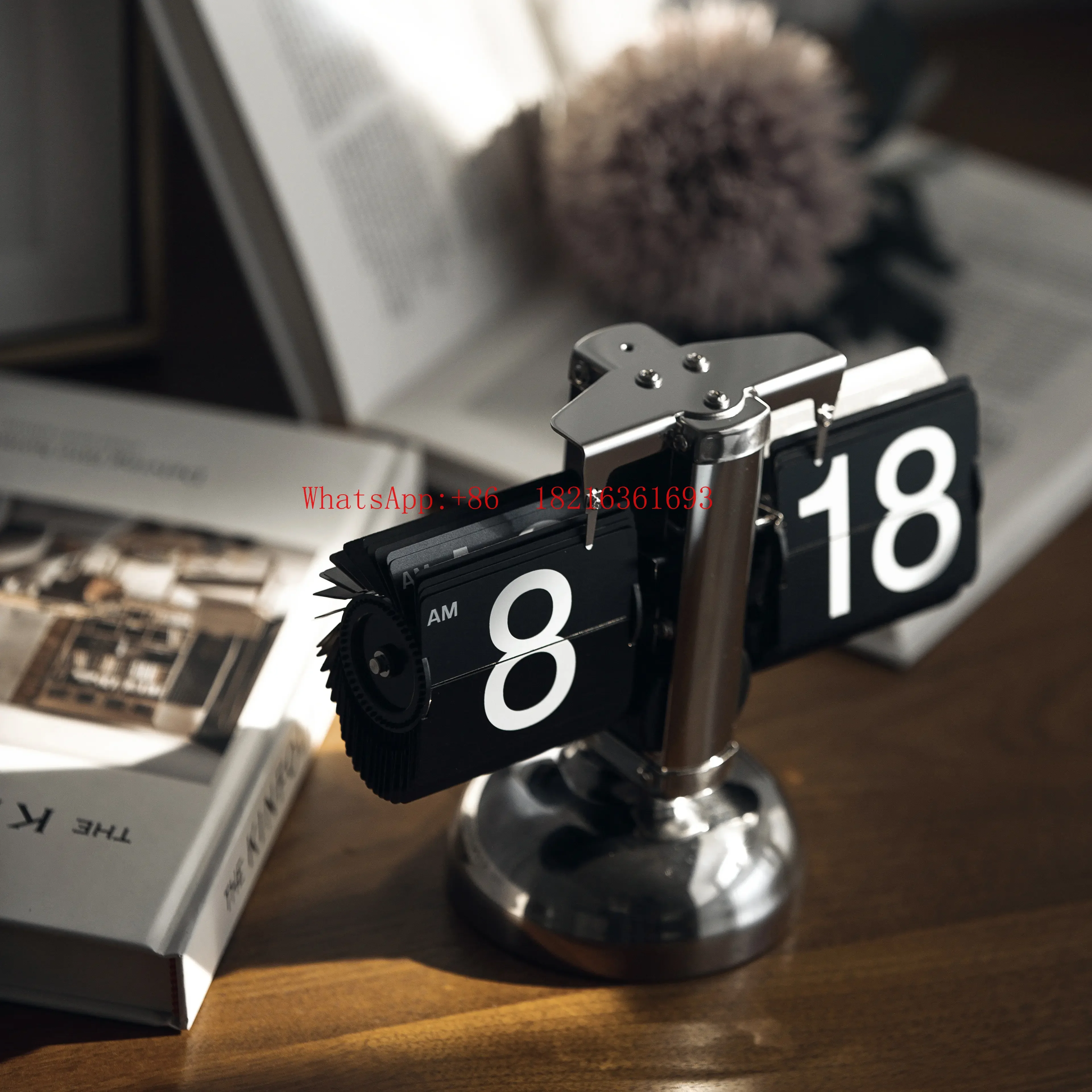 Limited Offer European Creative Personality Automatic Page Turning Clock Desktop Ornament Simple Retro Home Clock