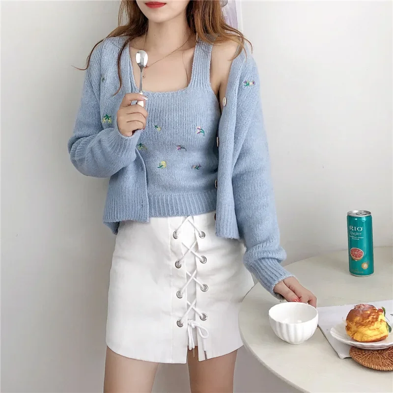 Two-piece Top Suit Flower Embroidered Knitted Korean Style Cardigan 2024 Autumn Fashion Sling Sweater Slim Sweet Jacket Sets