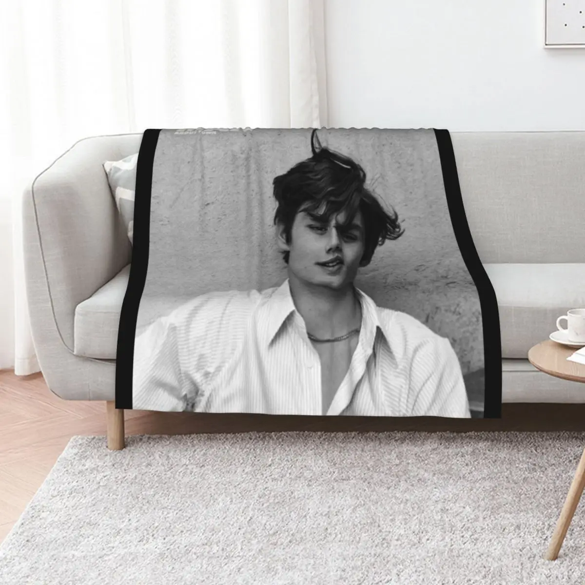 

Louis Partridge Modeling Pictures Throw Blanket Single heavy to sleep bed plaid Plush Blankets