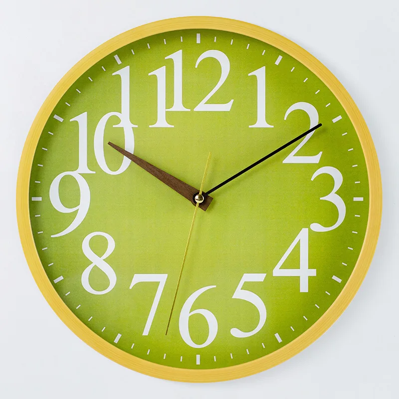 

Creative Green Fresh Wall Clock Imitation Wood Grain Clock Bedroom Living Room Fashion Round Clock High Wall Decoration