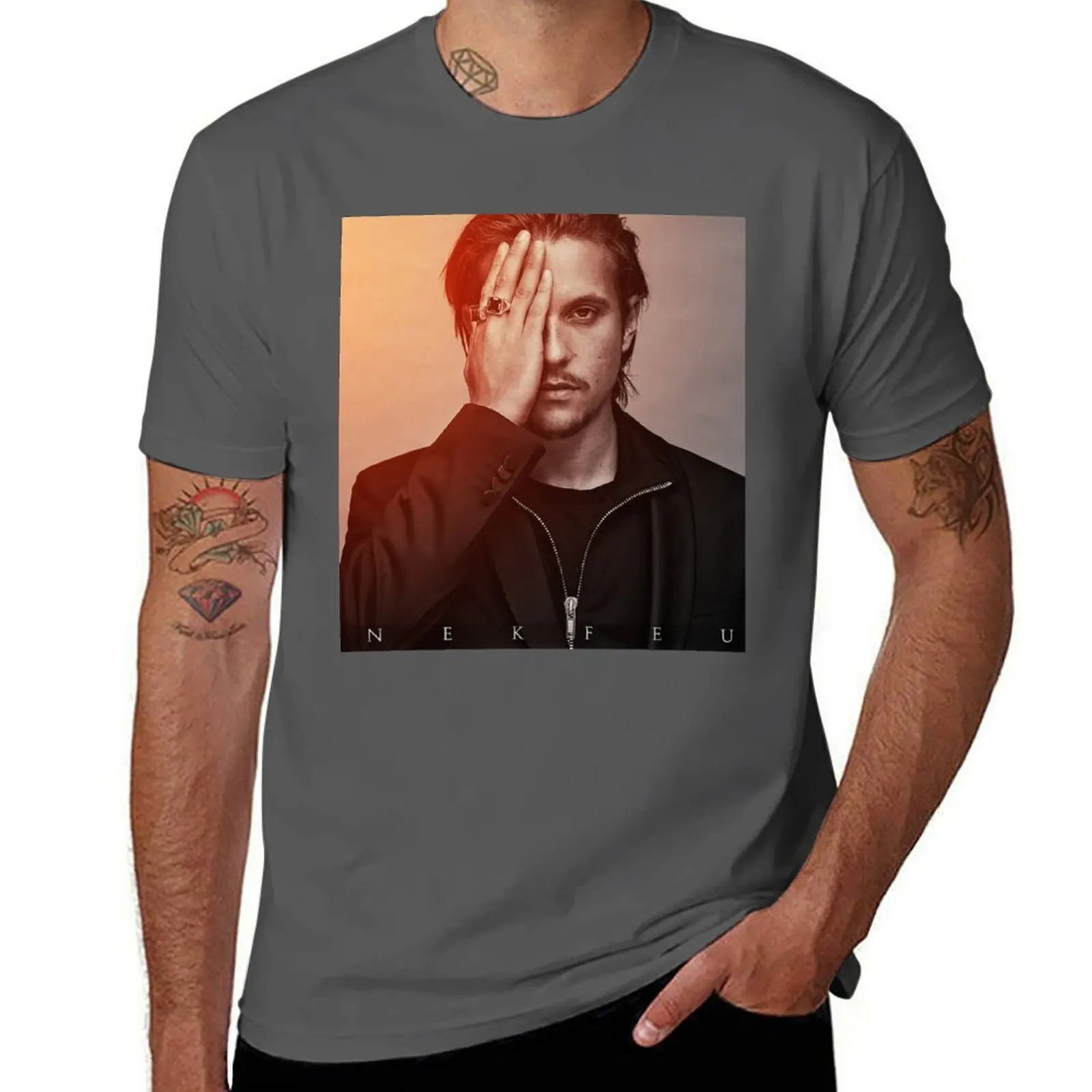 

Nekfeu - Sunlight Poster T-Shirt t shirts for man graphic tees black cotton t-shirt plain for man package T-Shirt