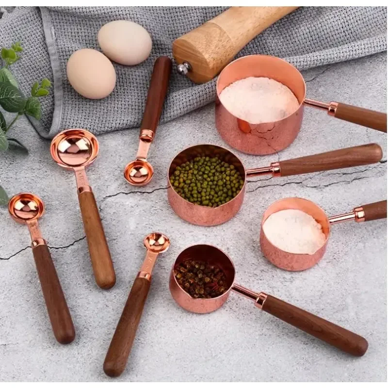 

8 PCS Metal and Walnut Wooden Rose Gold Digital Measuring Cups And Spoons Set For Kitchen Cooking