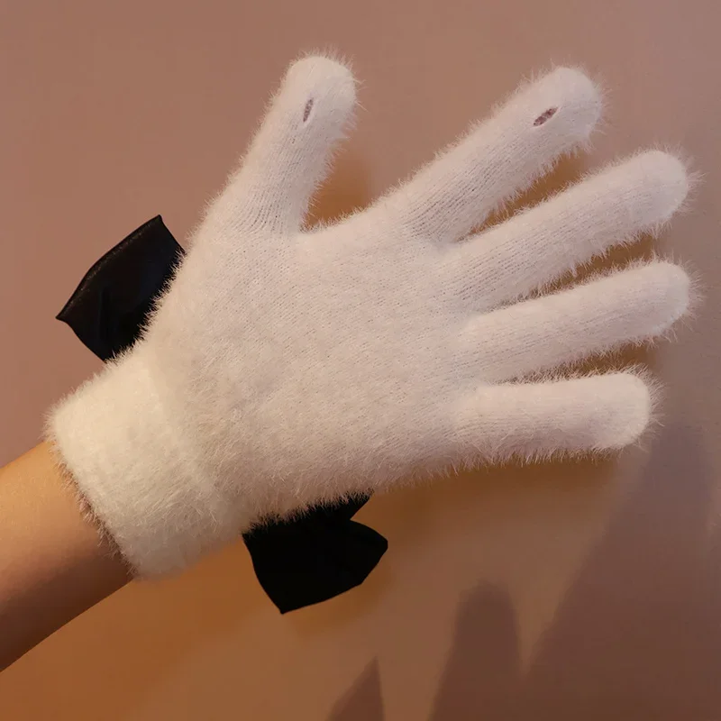 Kawaii Oversize Bow Tie Gloves Fur Lolita Winter Imitation Mink Hair Fullfinger Touch Screen Gloves Mittens Party  Accessories