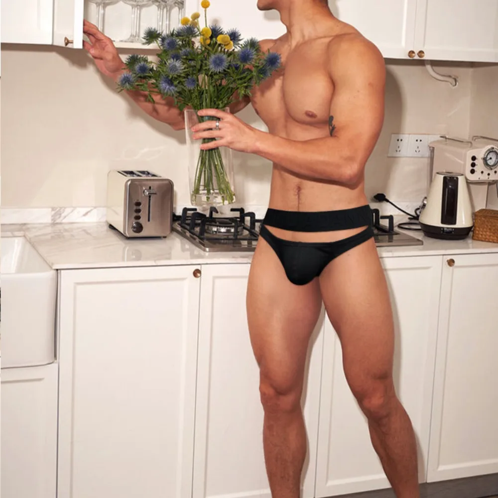 브리프 속이 빈 남성용 브리프 새로운 패션 남성 속옷 코튼 솔리드 컬러 섹시 로우 웨이스트 힙업 남성 팬티 편안한