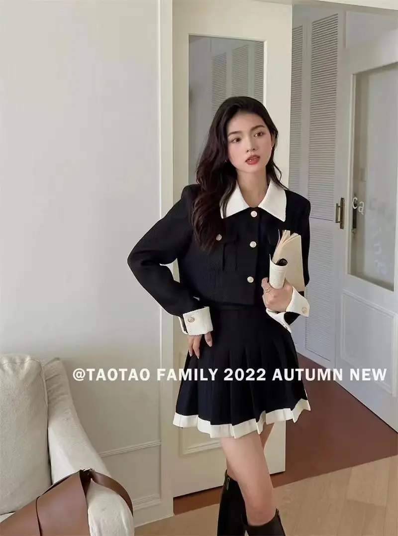 French Contrasting Color Socialite Set Women\'s Spring and Autumn New Style Small Fragrance Short Jacket High Waist Pleated Skirt