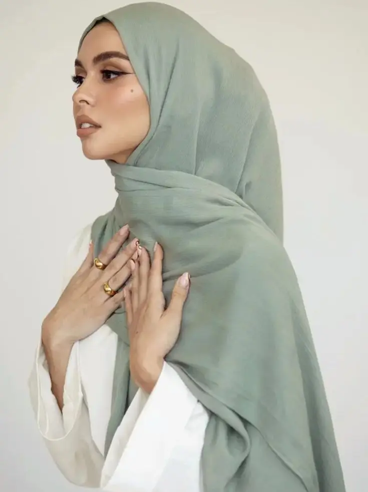 

Monochrome Wrinkled Hijab for Women 100% Rayon Hijab Soft Shawl Abaya Islam Turban Breathable Hijab High Quality 80*190cm