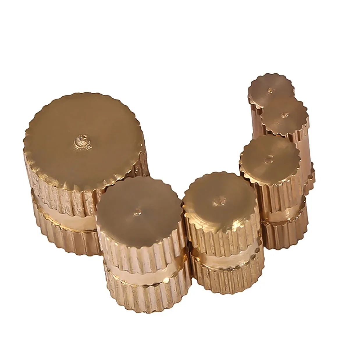 B-Typ Blindloch Single Pass Messing Rändelmutter / Kupfer eingebettetes Teil M3-M8