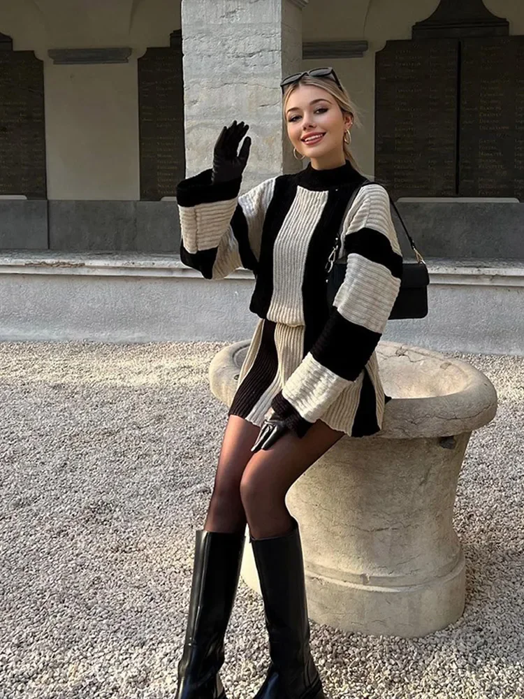 Fashion Stripes Contrast Knitted Mini Dress Elegant Round Neck Long Sleeve Short Dresses 2024 Autumn Lady Street Vestidos