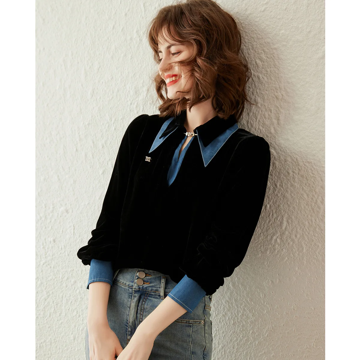 LOUIS YAO 2025 Retro Velvet Fake Two piece Shirt Contrasting Color Cowboy Splicing Collar Long Sleeve Women's Shirt