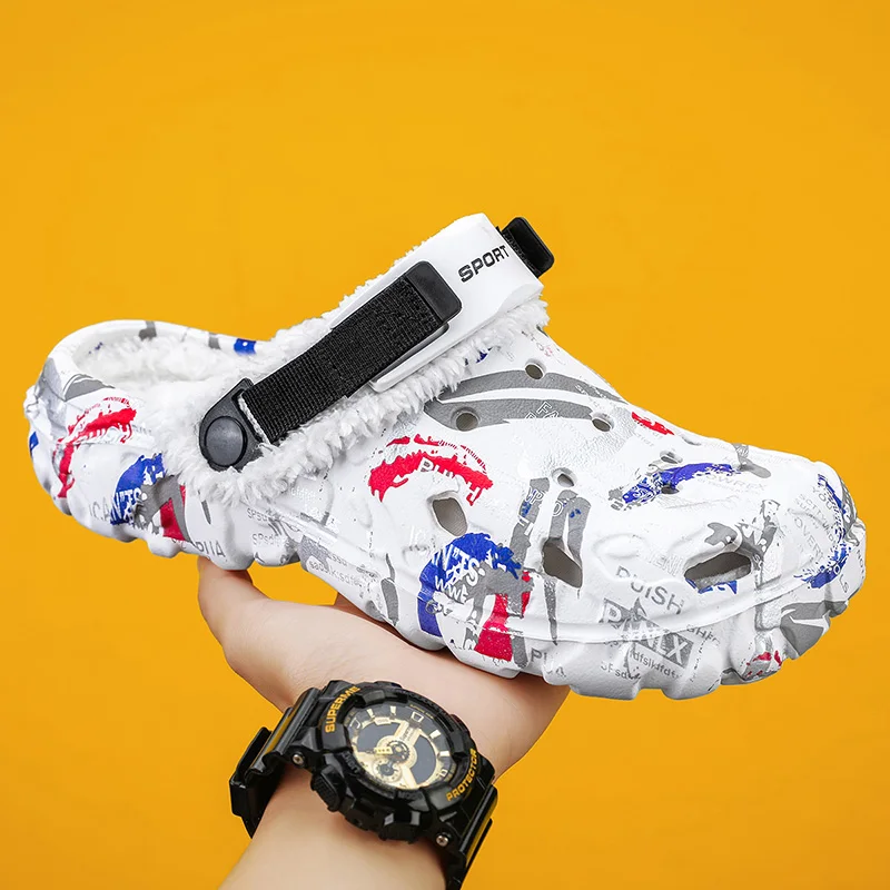 Men Winter Fuzzy Lined Clogs Graffiti Print Slip On Mules Adjustable Strap Warm House Slippers Thick Bottom Footwear