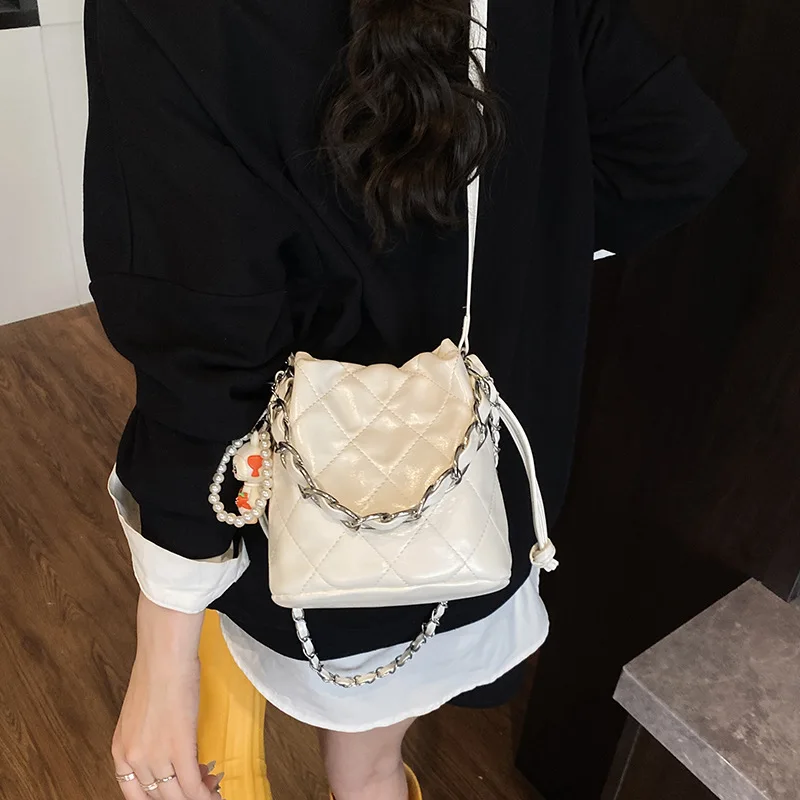

2025 New Summer Mini Quilted Bucket Bag, Unique Chain Shoulder Crossbody Purse