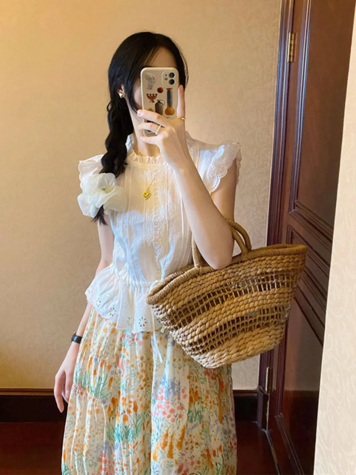 

Summer Faion White irt And Floral f Skirt Two-Piece Set Women's Slimming Salt Series Top Small Size Ele Ensemble