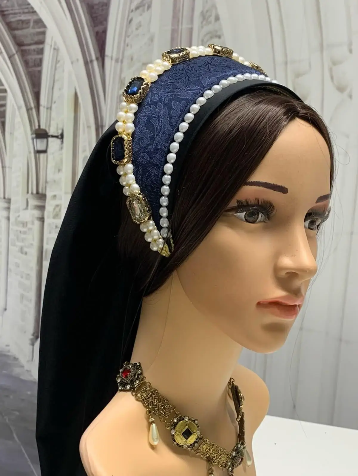 

Vintage Women French Tudor Queen Anne Boleyn Costume Hat Renaissance Tudor Cap Crown Bespoke Tudor Gable Hood Cap