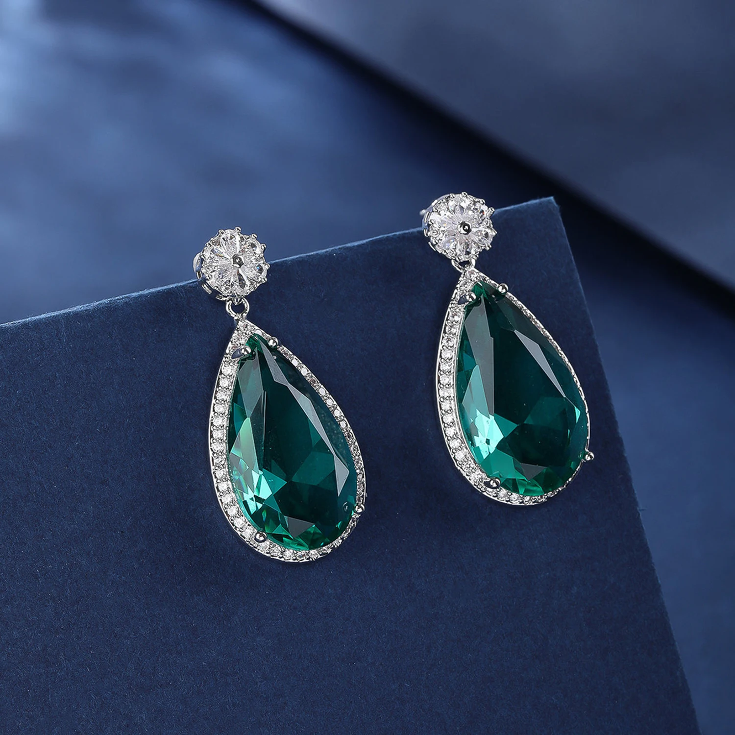 Trendy Green, Blue Cubic Zirconia Crystal Waterdrop Earring Women Girl Prom Bridal Wedding Party Jewelry CE12182