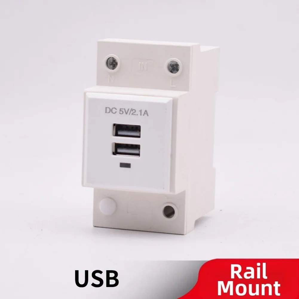 Industrial USB Port USB DIN Rail Socket For Factory Automation Compact Design AC90-240V Input 2.1A Output Current