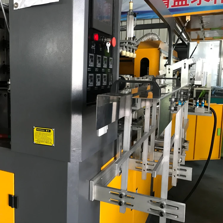 Fully Automatic PET Bottle Blowing Machine Custom 500ml Plastic Stretch Blow Molding Production Unit