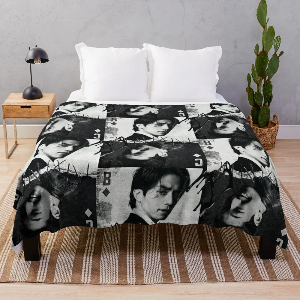 

Bad and Crazy Kdrama - Lee Dong-Wook & Wi Ha-Joon Throw Blanket Weighted Blanket