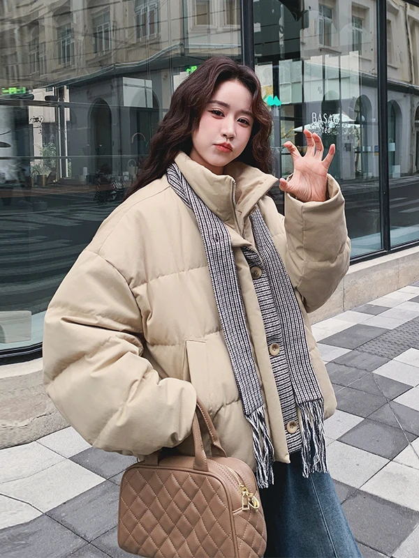카키 체크무늬 여성용 다운 재킷 따뜻하고 패셔너블한 디자인 겨울 아우터웨어 캐주얼 루즈핏 화이트 다운