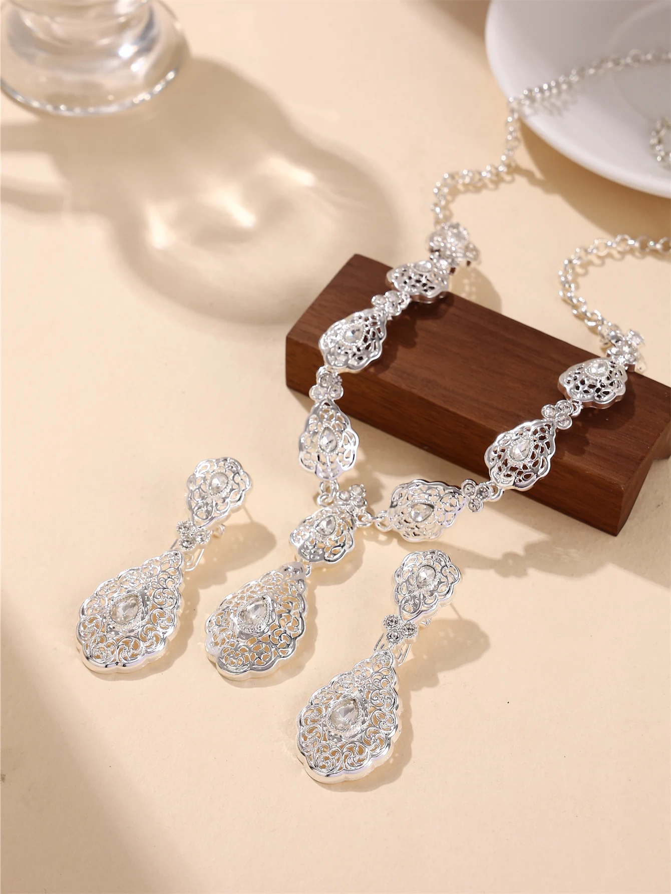1 Set Vintage Palast-Stil Damen Halskette und Ohrringe Schmuckset, Tropfenförmig mit Strass-Einlagen, Schmuckset für Arabische Frauen für Hochzeiten, Bankette und Feste – Detail 4