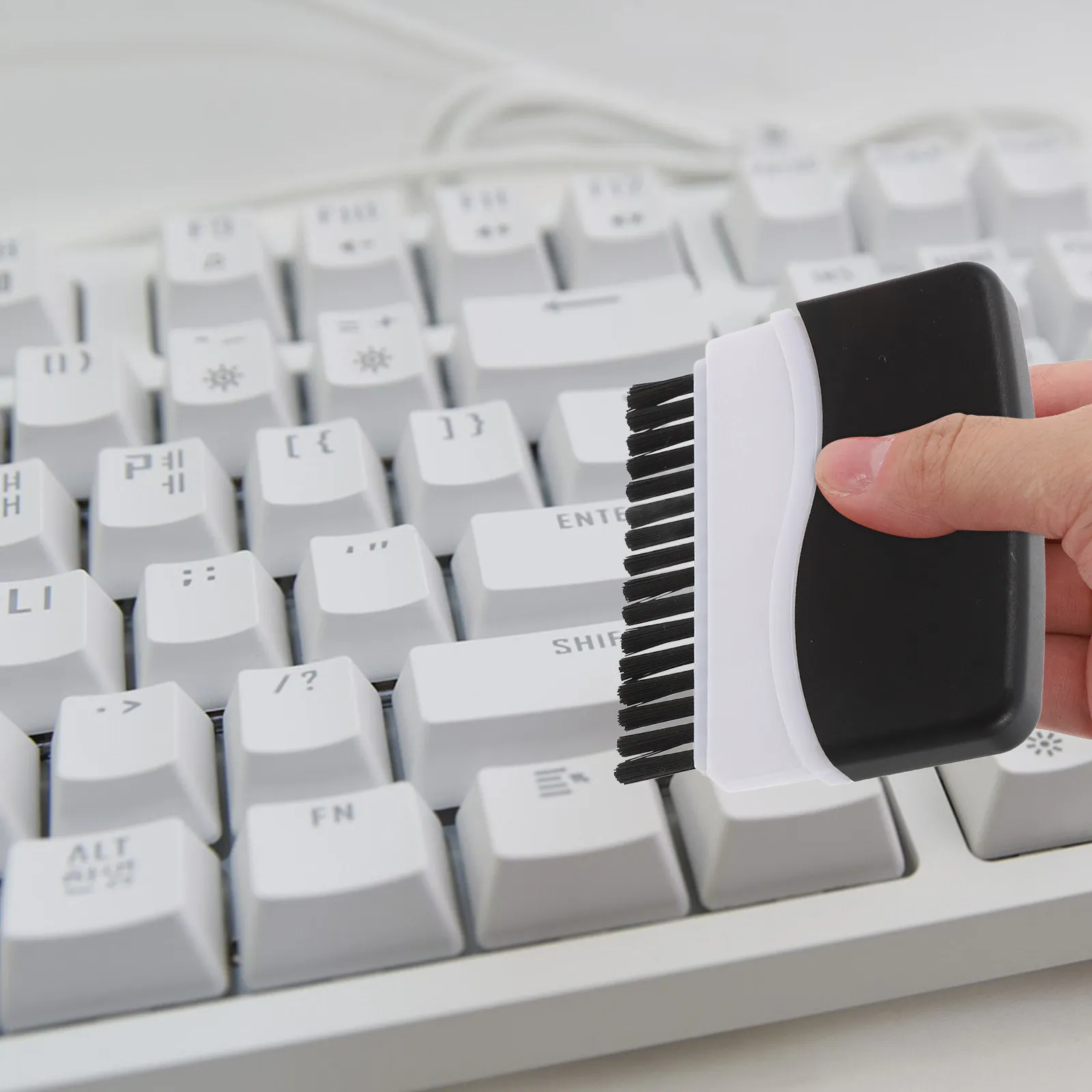 3Pcs Multifunctional Portable Keyboard Screen Cleaning Brush Dual-Head Design for Phone Laptop Computer Tablet Camera