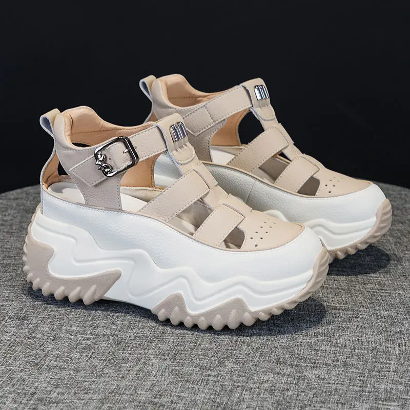 Women's Roman Sandals Thick Bottom Hollow out Casual Shoes Summer New Style Small Size Pig Cage Shoes round Toe mid Heel
