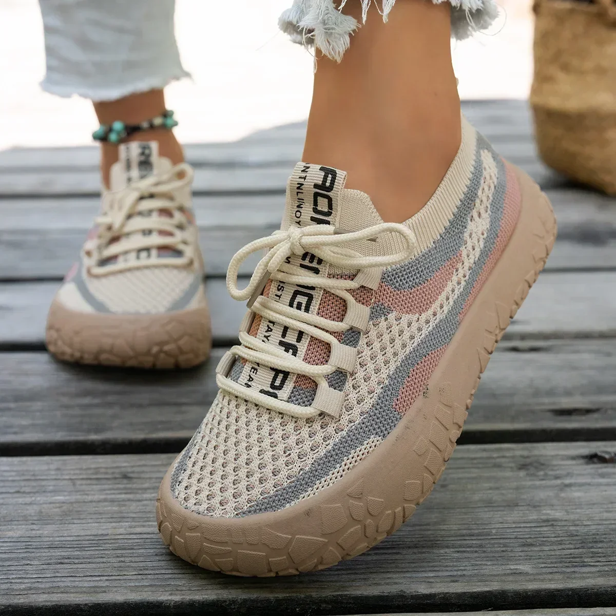 Damen-Strick-Sneaker mit Flying-Weave-Struktur, Schnürung, dicker Sohle, rutschfest, atmungsaktives Mesh, Outdoor-Walking-Freizeitschuhe – Detail 3
