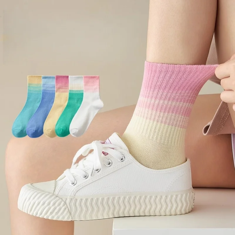 3Pairs Set Women Socks Gradient Color Socks Women's Mid-tube Ins Simple Candy Color Sox Fashion Spring And Autumn Cotton Socks